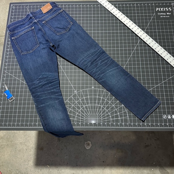 Madewell Men's Dark Blue Skinny Jeans - Picture 2 of 6
